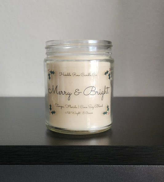 Merry & Bright Candle (Winterberry)    8oz  Fall/Holiday Collection